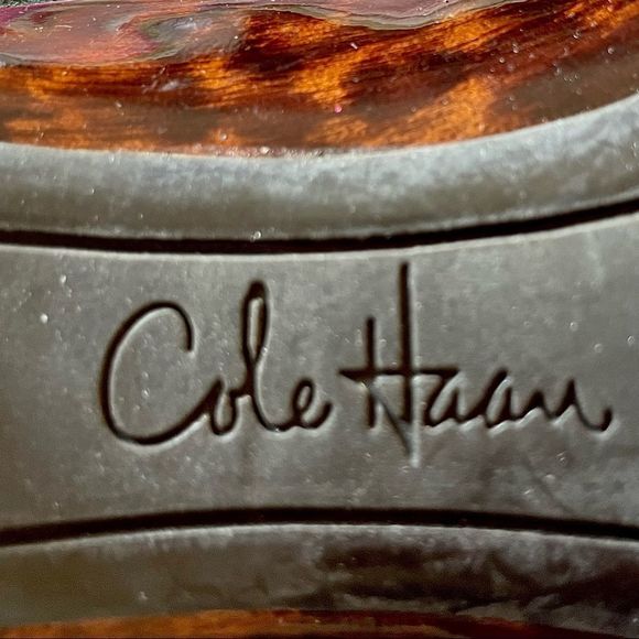 💥Host Pick!💥 Cole Haan Helena Patent Leather Square Toe Kitten Heels - Picture 11 of 11